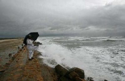 Cyclone goes gaga over&nbsp;Sindh