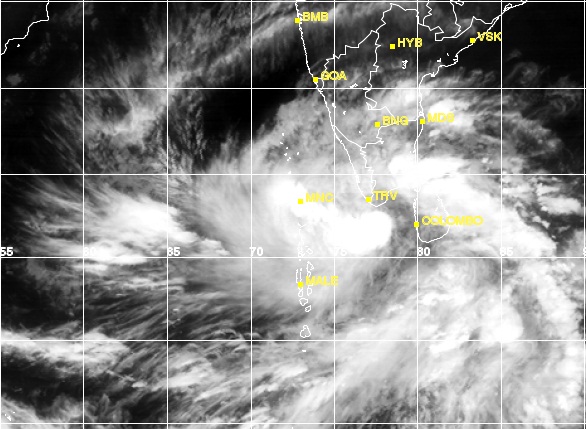 Back to Back Tropical Storms in the Arabian sea – Special&nbsp;Coverage!
