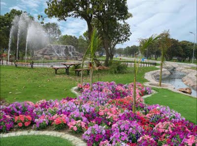 Lahore-spring